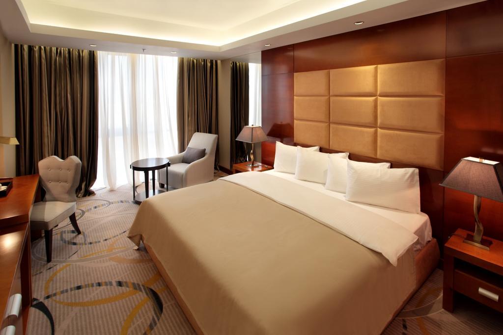 Royal Plaza Hotel And Casino 卡普恰盖 客房 照片